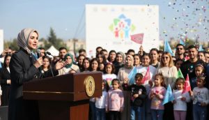 Bakan Göktaş: Yuva kurmak isteyen gençlerimizin yanındayız