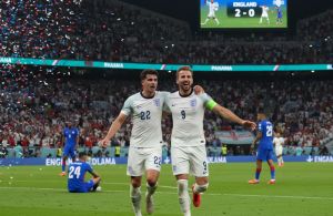 İngiltere, Panama'yı 2-0 Yenerek L Grubu'nu Lider Tamamladı