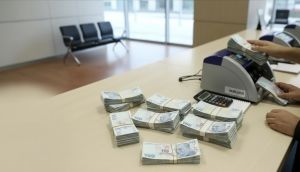 Bankacılık sektörü mevduatı 84,8 milyar lira geriledi