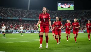 A Milli Kadın Futbol Takımı, Kuzey İrlanda'yı 2-1 Mağlup Ederek Play-Off Hakkı Kazandı
