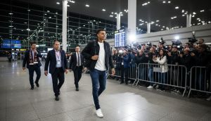 Trabzonspor'un Yeni Transferi Noah Saviolo İstanbul'a Geldi!