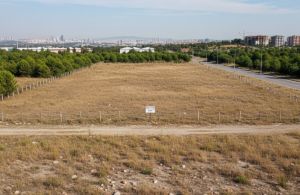 Tuzla Orhanlı'da 5.517 m² Arsa Satışa Çıkarıldı