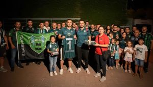 Kocaelispor Taraftarlarından Kaptanlarına Duygu Dolu Sürpriz Veda