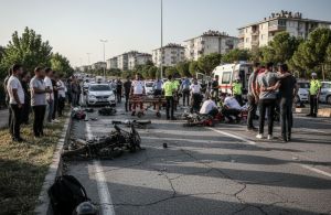 Avcılar'da Motosiklet Kazası: 4 Arkadaştan 1'i Öldü