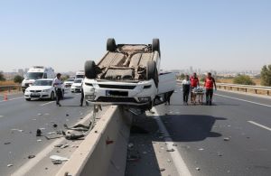 Gaziantep'te feci kaza! Kontrolden çıkan otomobil ters döndü, 8 aylık bebek hayatını kaybetti