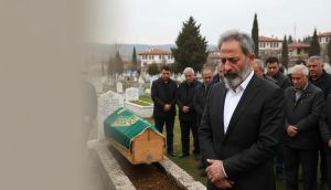 Oyuncu Levent Can'ın Annesi Makbule Can Hayatını Kaybetti