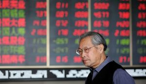Asya borsaları karışık: BoJ faiz artırdı, Çin verileri zayıf