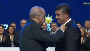 Levent Koç CHP'den İstifa Ederek AK Parti'ye Katıldı