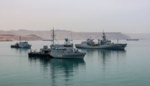 Almanya, Hürmüz Boğazı'nı Koruma Misyonuna Katılmaya Hazırlanıyor: Deniz Unsurları Beklemede