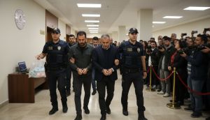 Sahte savcı ve polis çetesine ceza yağdı: 24 vatandaşı 2.5 milyon lira dolandırdılar