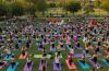 Büyükçekmece'de Dünya Yoga Günü: Yüzlerce Kadın Parkta Yoga ve Meditasyonla Stres Attı