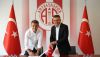 Antalyaspor, Bülent Korkmaz İle Sözleşme İmzaladı
