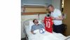 TFF Başkanı Hacıosmanoğlu'ndan Kaza Geçiren Polis Memuruna Anlamlı Ziyaret